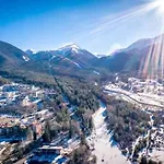 Lux Bansko